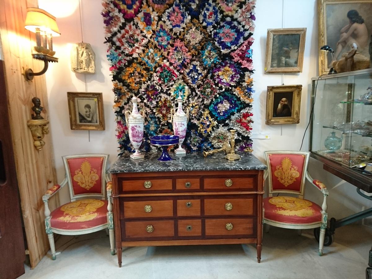 "Convenient time end XVI XVIII Saintongeaise plateau in marble"