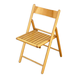 Mid Century wooden folding chair with a slat seat