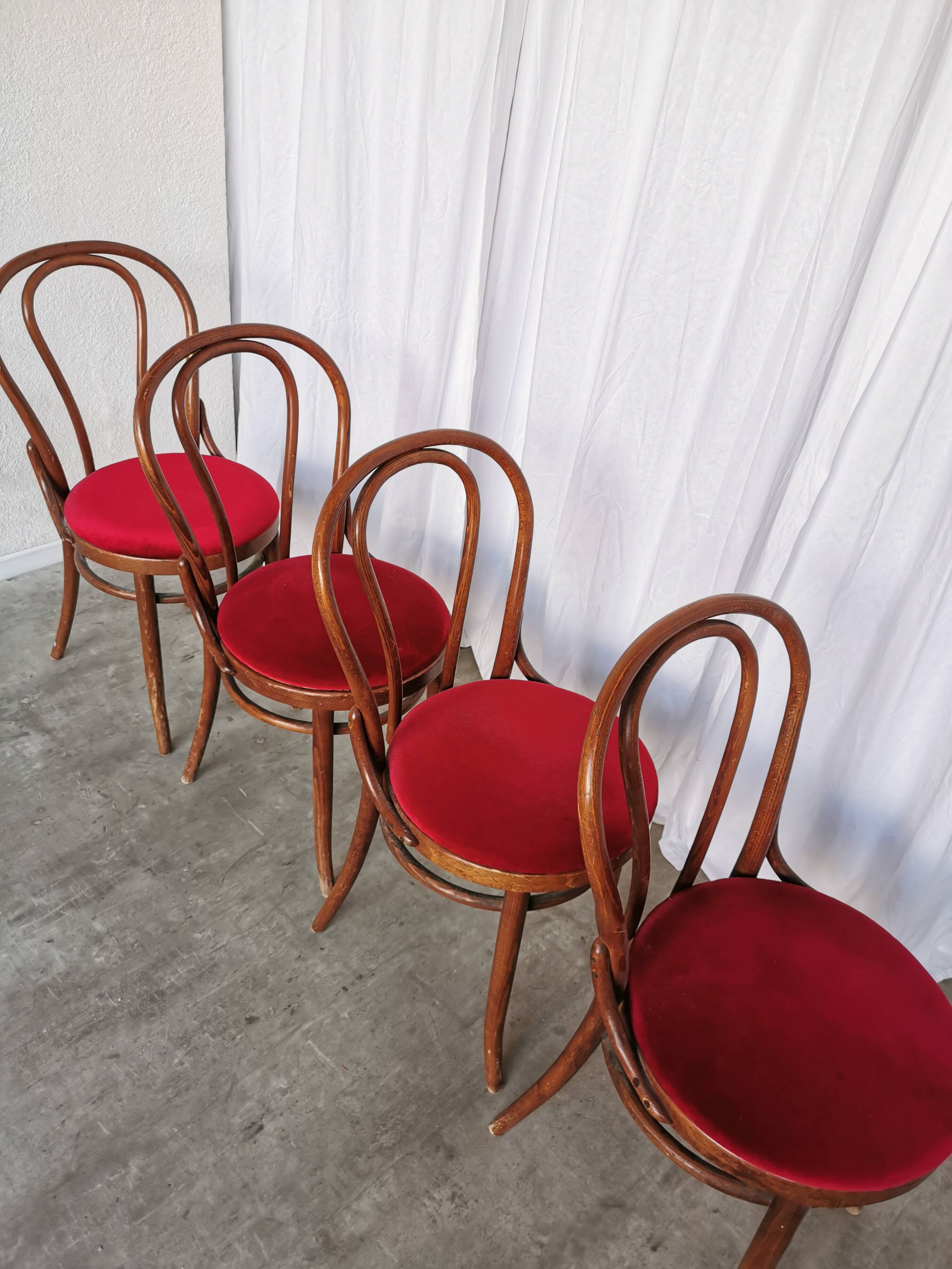 Set of 4 Vintage Bentwood Bistro Chairs, Red Upholstery