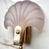 Shell wall light