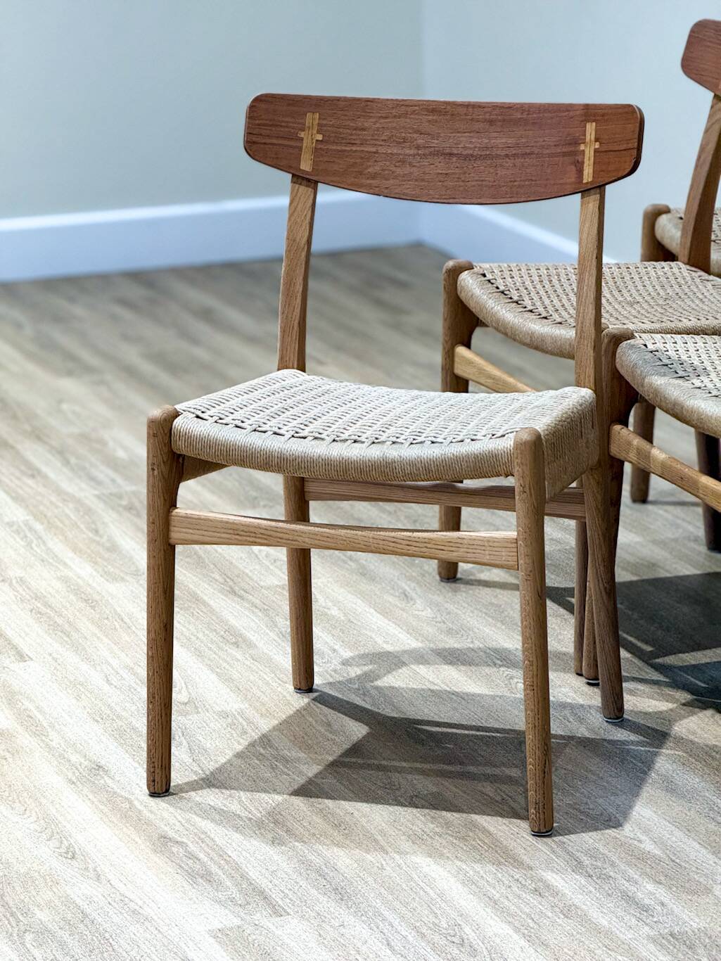 CH23 Dining Chairs by Hans J. Wegner for Carl Hansen & Søn, 1950s, Set of 8