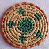 4 braided bottle mats