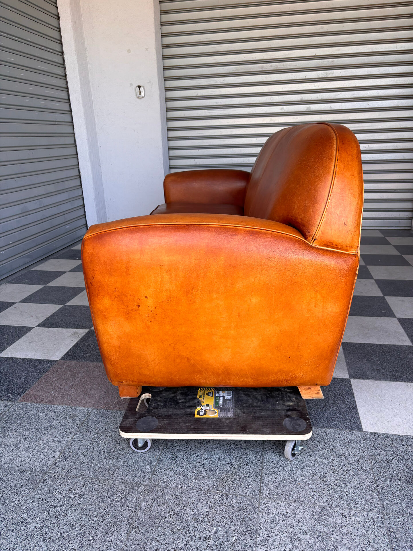 Canapé club vintage en cuir