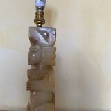 Carved onyx lamp – Pre-Columbian/Aztec style – Vintage