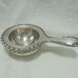 Tea strainer