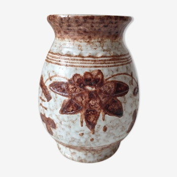 Ceramic vase Strelha