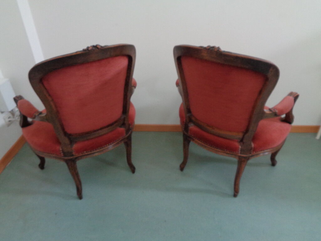 Pair of armchairs
