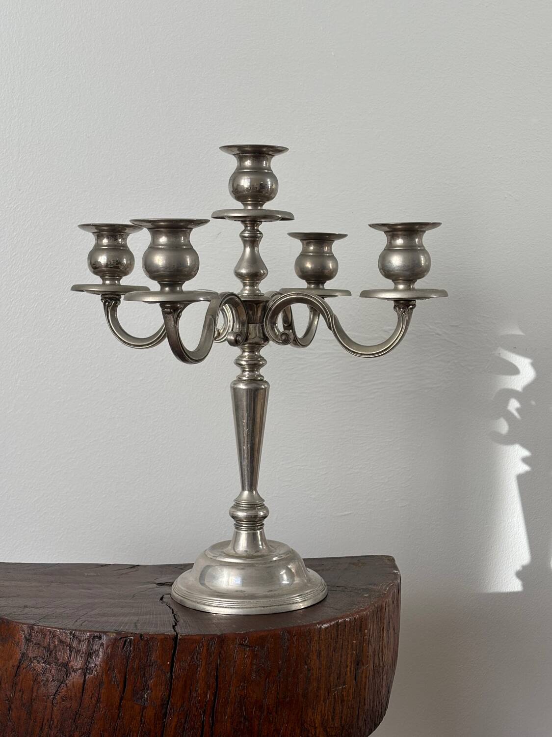 Metal chandelier with 5 lights