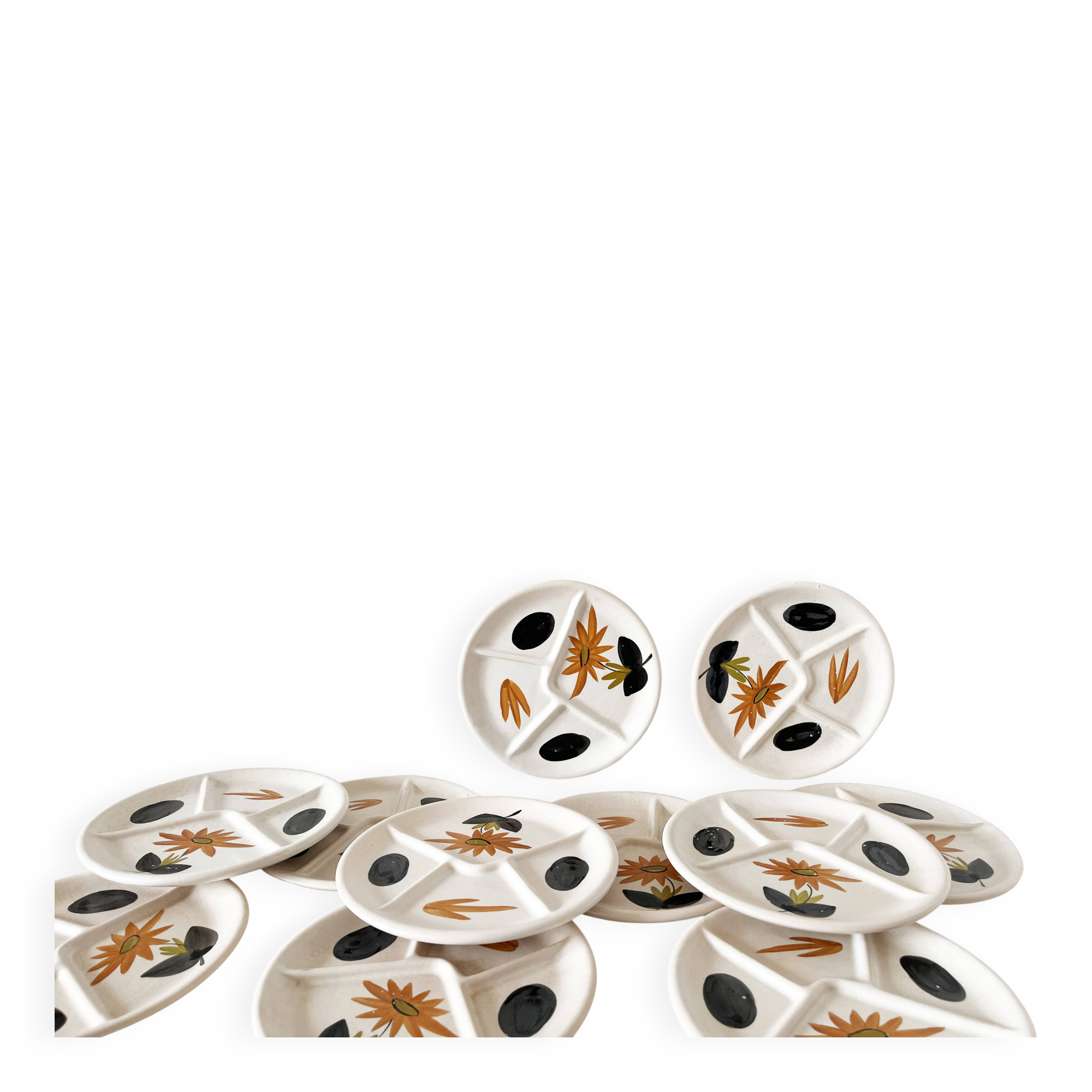 Assiette tournesol poterie du Marais 1960