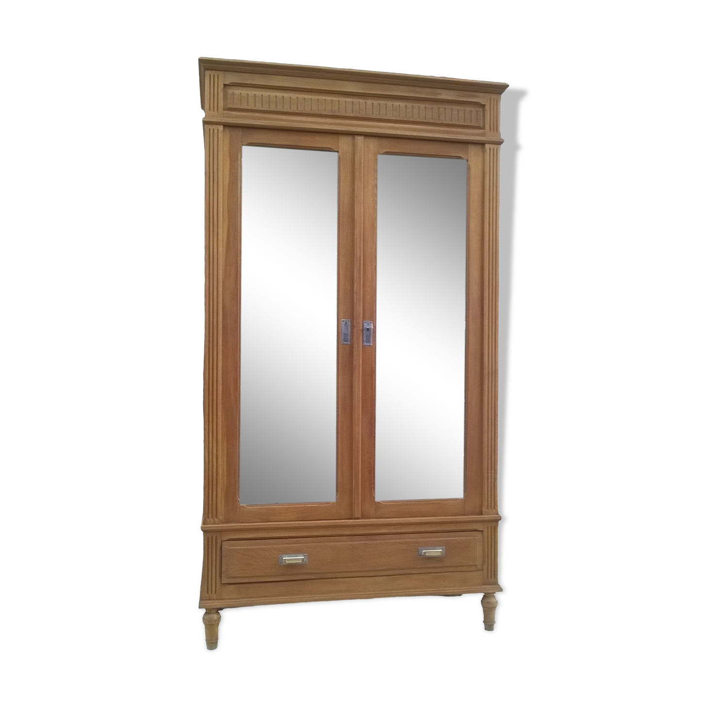 Parisian wardrobe year 30/40