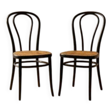 Pair of bentwood chairs, Vienna straw seat by Thonet for Herbatschek, 1960s Poland
