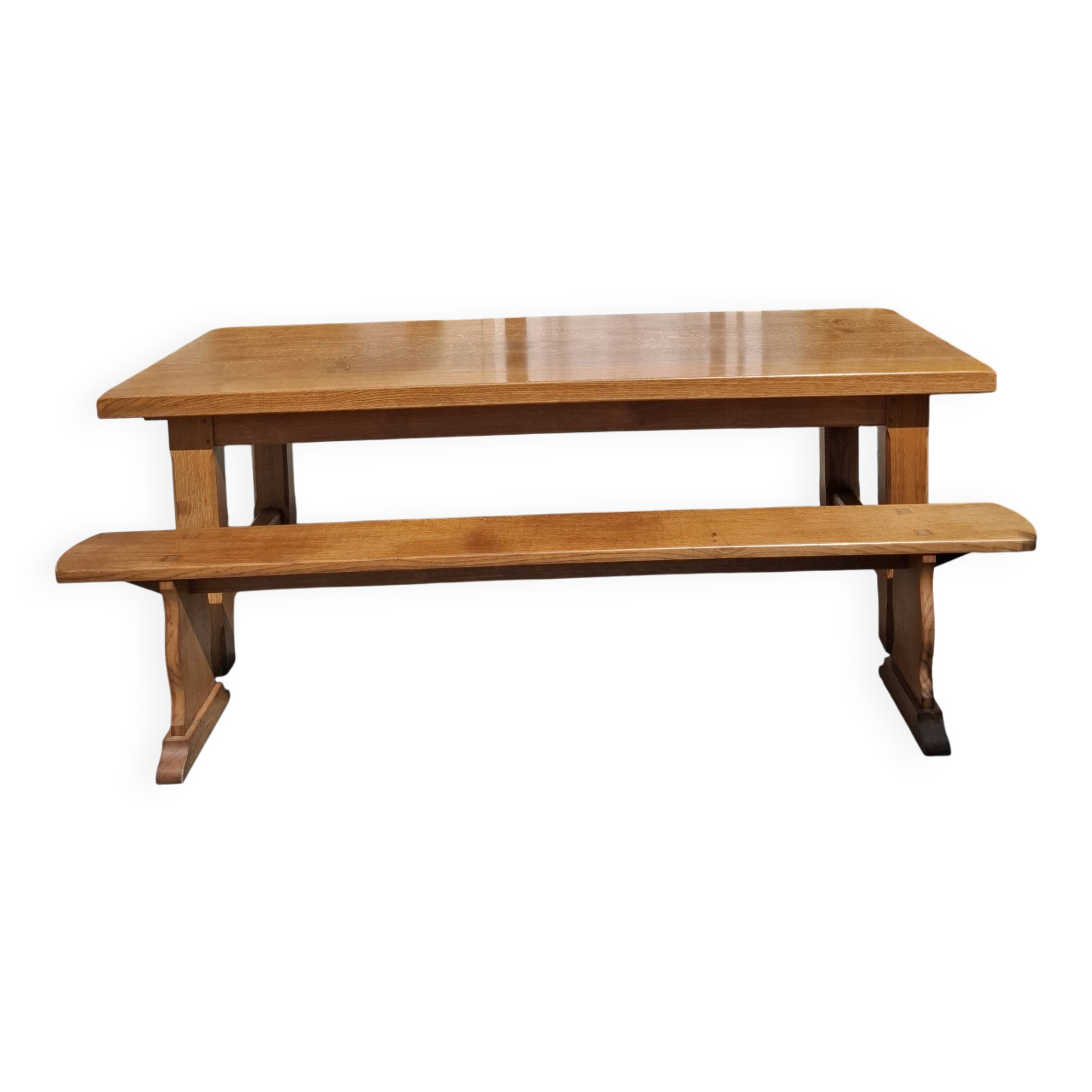 Grande table de ferme avec son banc