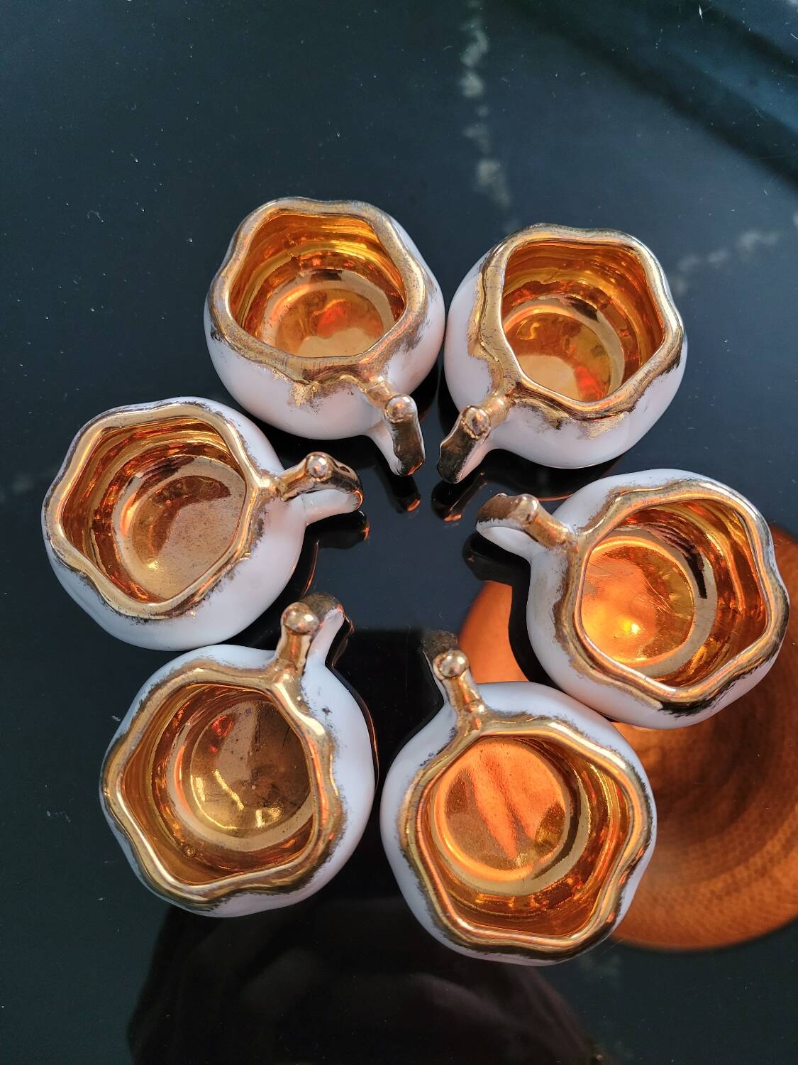 6 old porcelain coffee cups