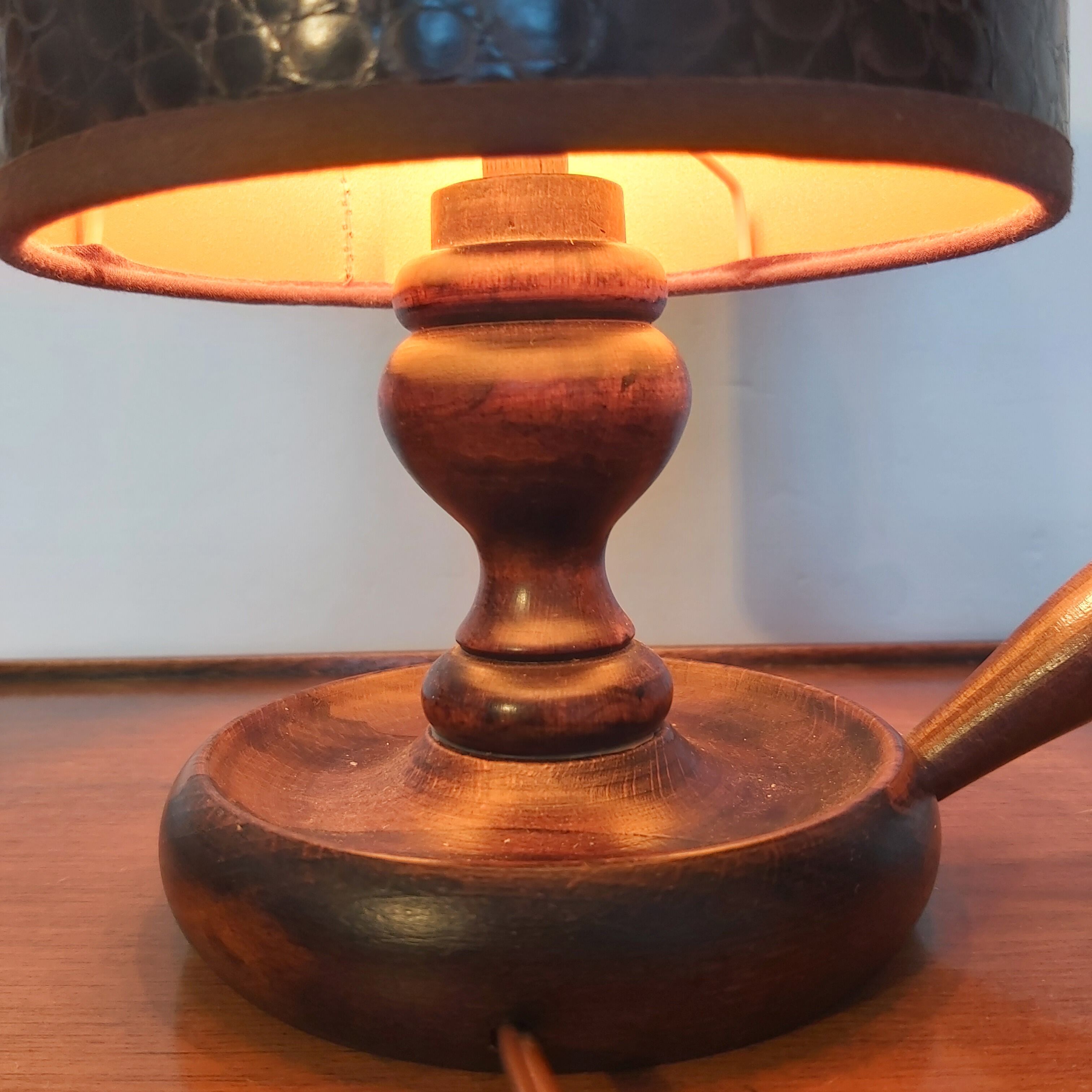 Vintage 70s bedside lamp