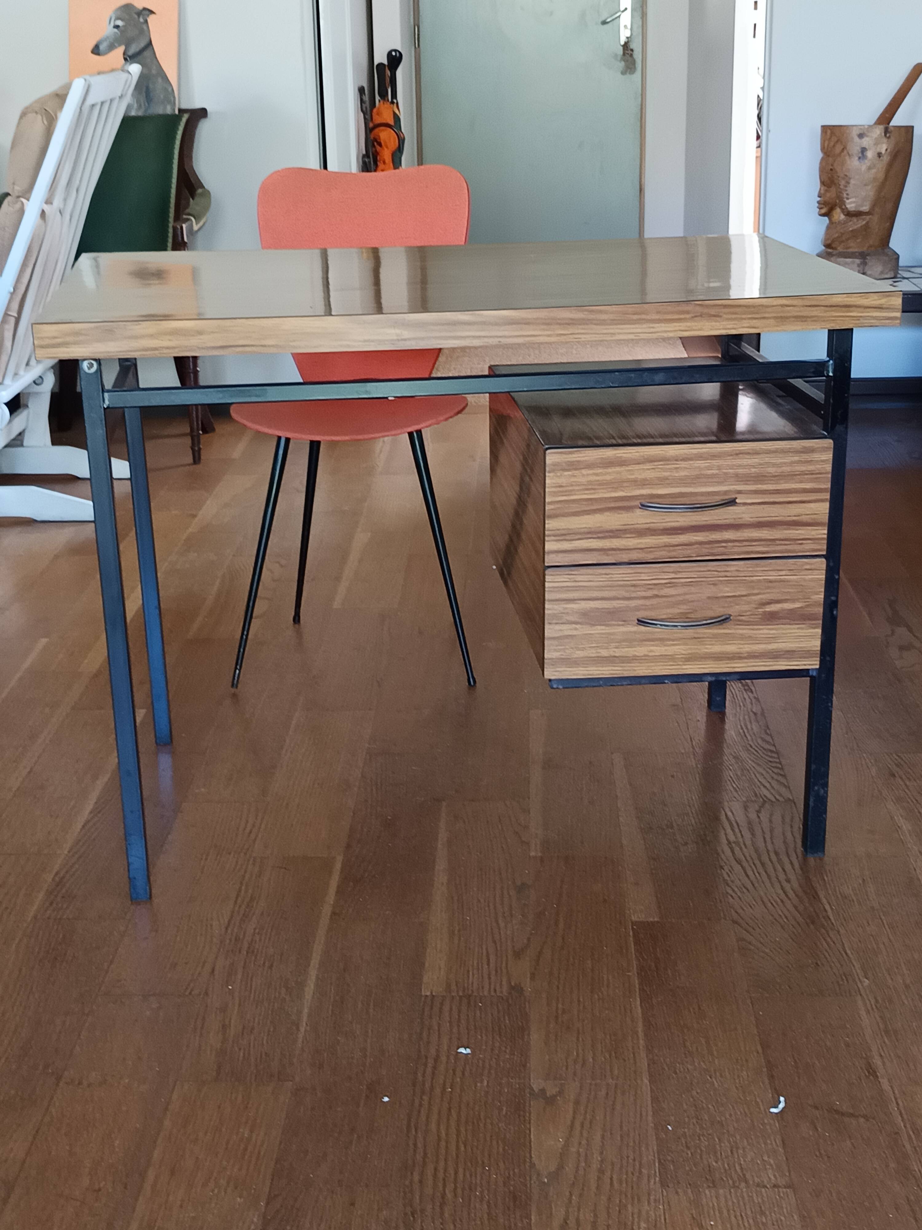 1960s minimalist desk