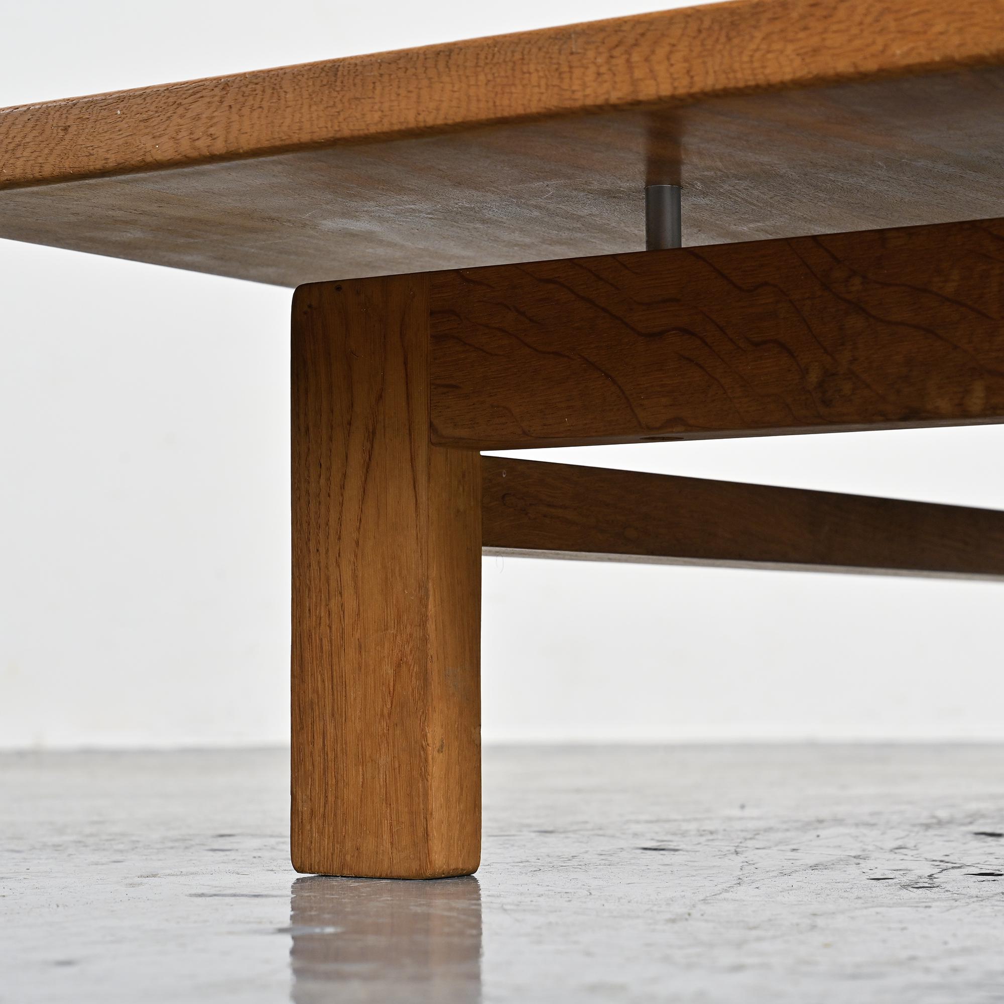 Table basse par Hans J. Wegner, Getama, Danemark, circa 1960