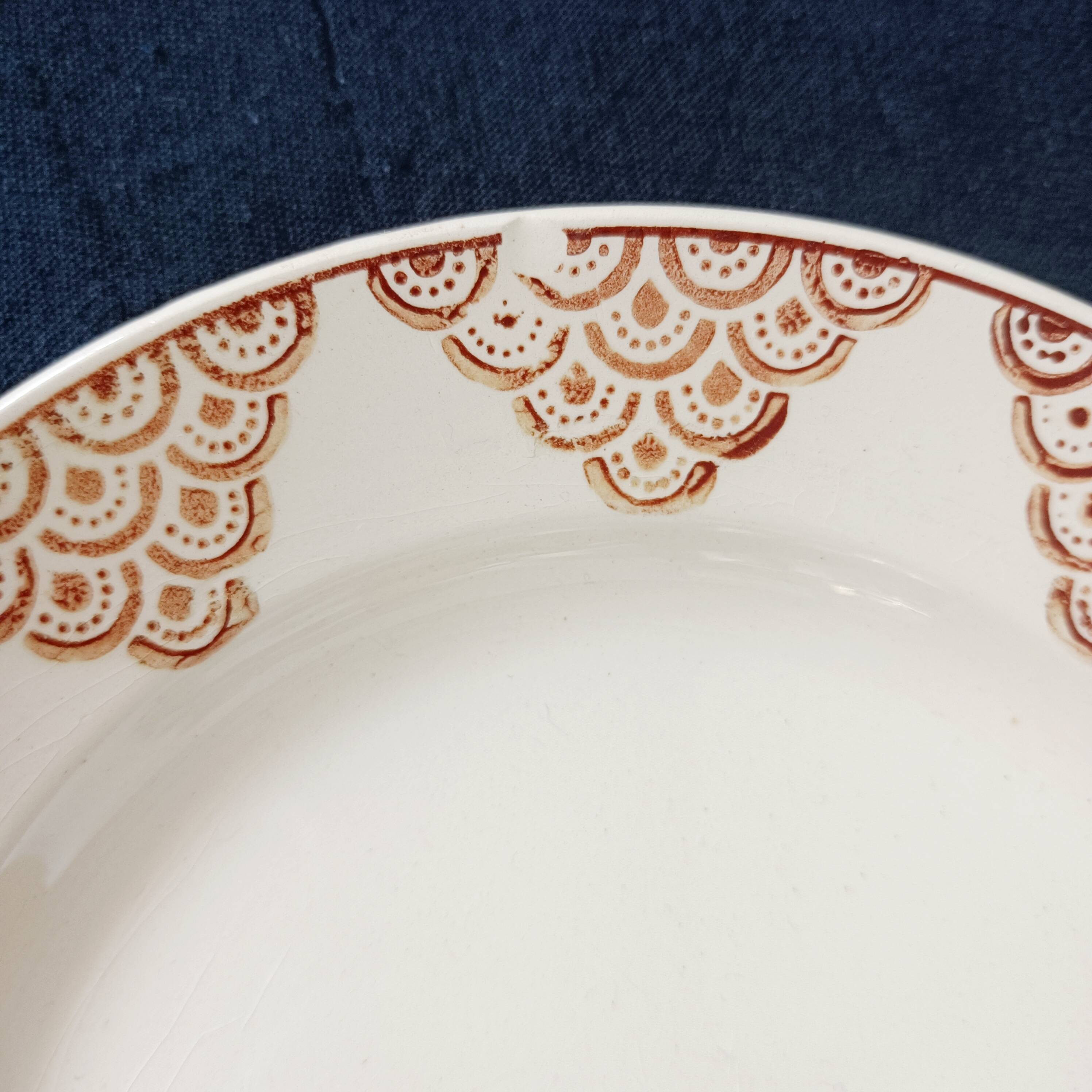 Set of 5 dessert plates, Société amandinoise de St-Amand