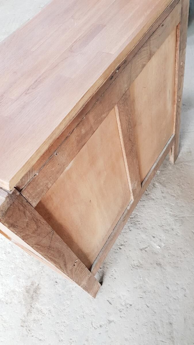 Vintage chest of drawers