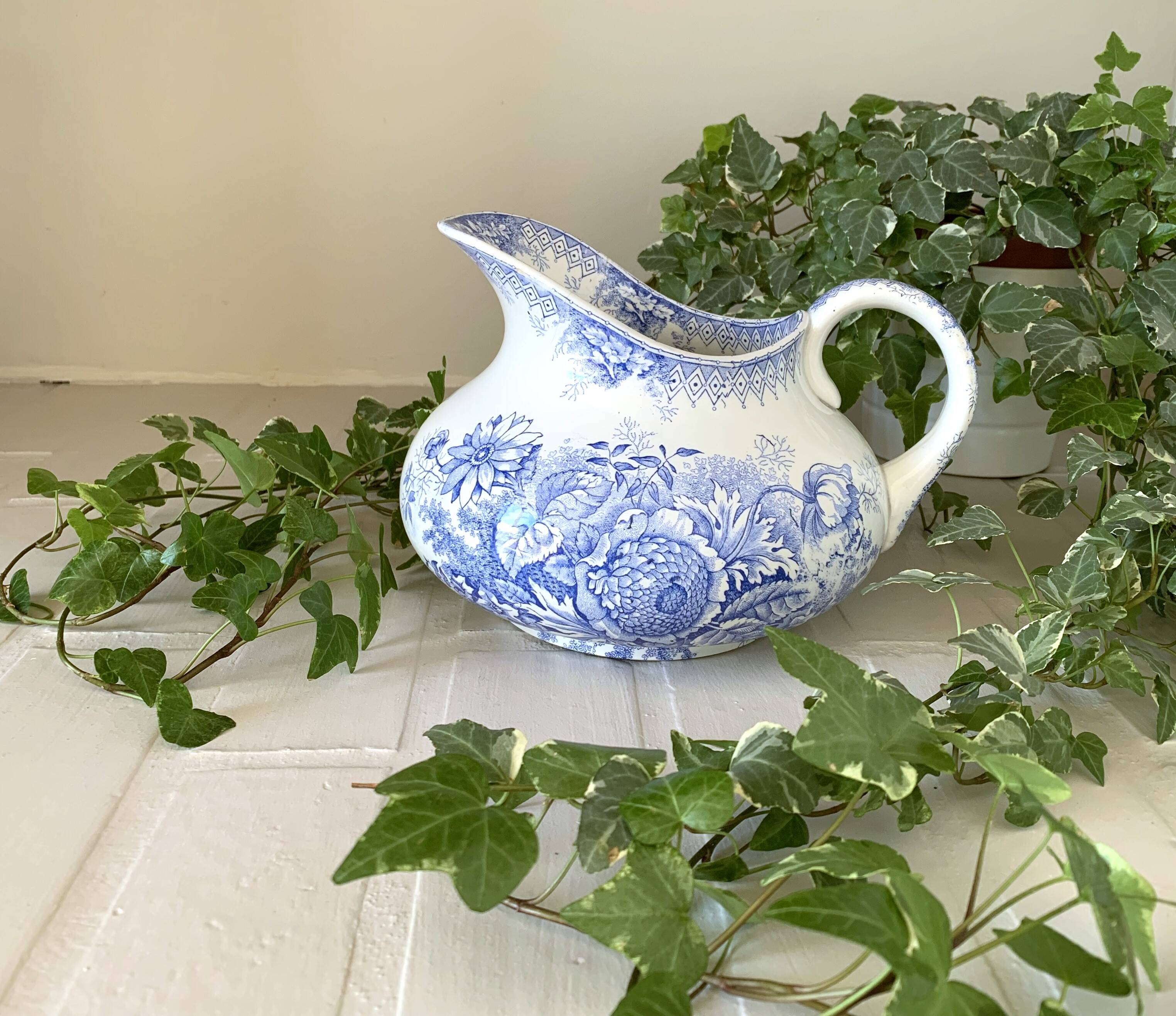 Old earthenware pitcher from Saint-Amand (North) – Jardinière model