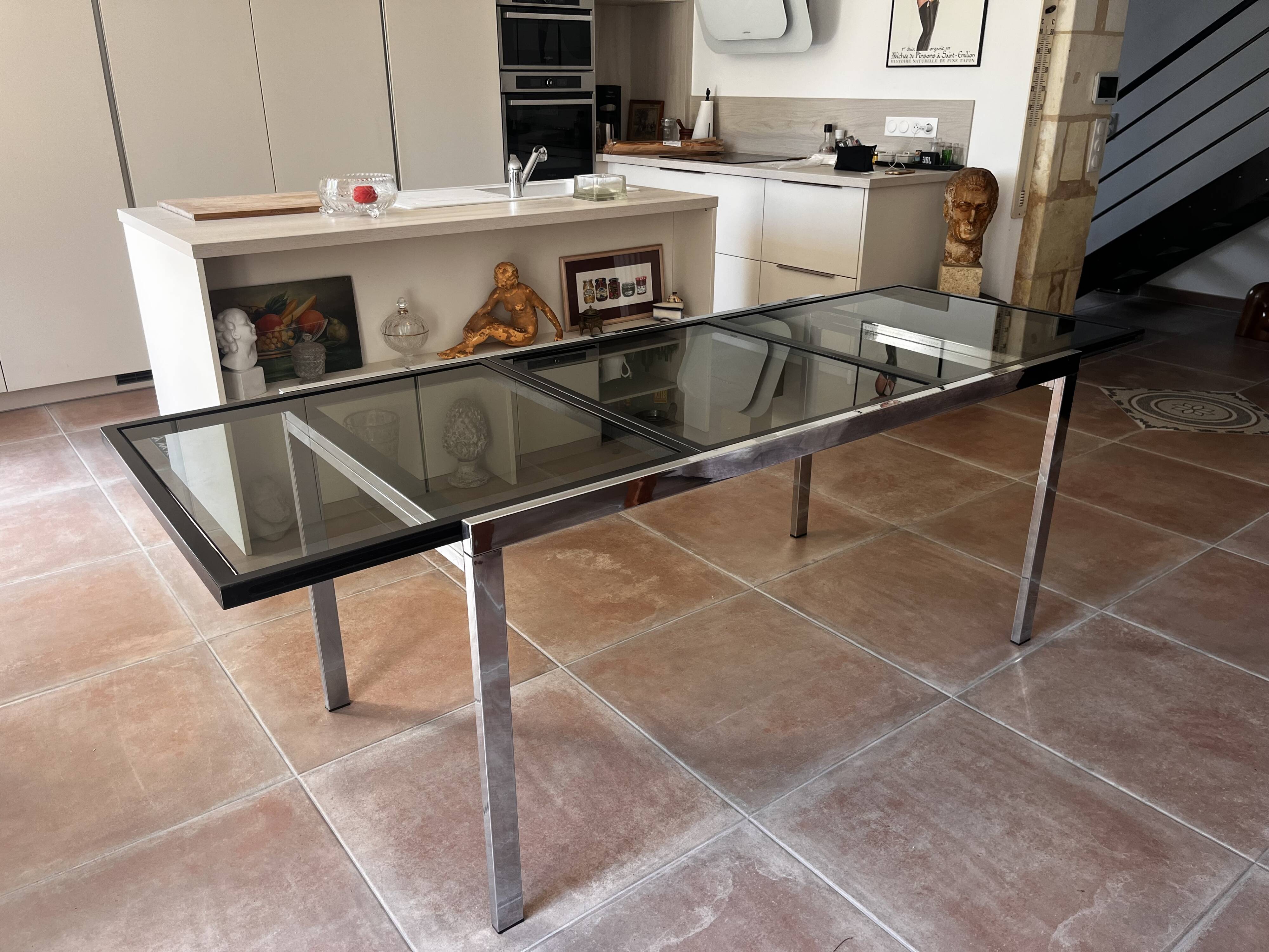 Table années 70