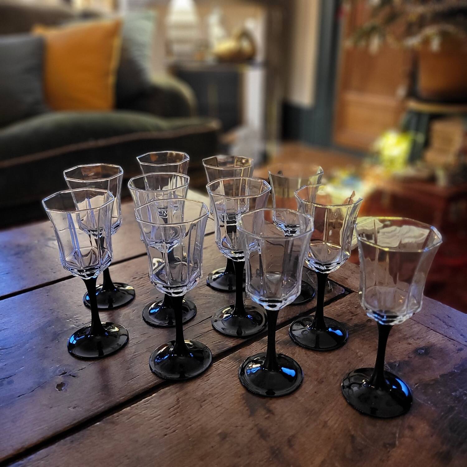 11 Octime Luminarc glasses - Black stem - 1980s