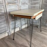 Formica kitchen table with extensions