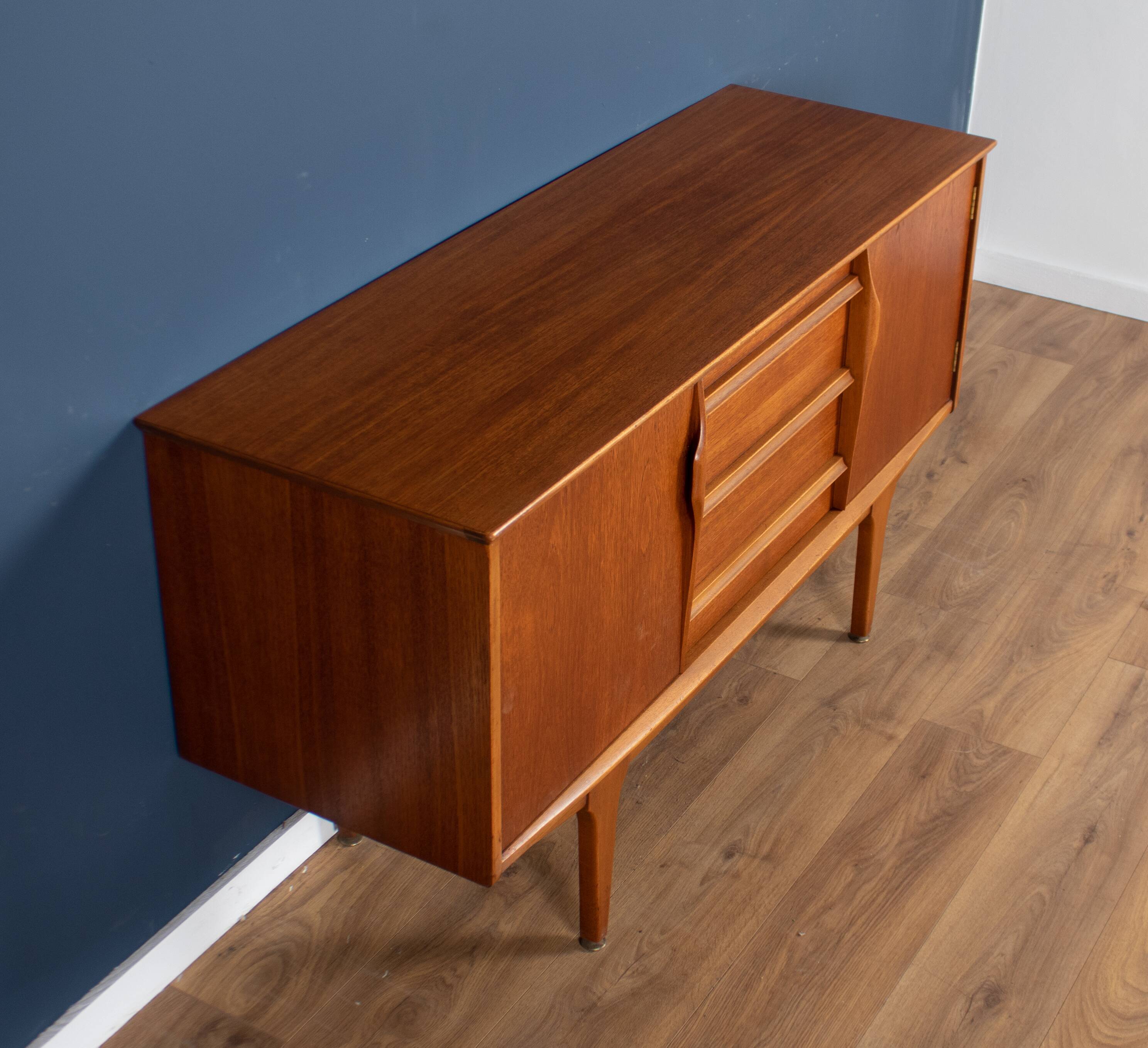 Enfilade Jentique 1960