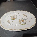 Plat ovale décor Moustier
