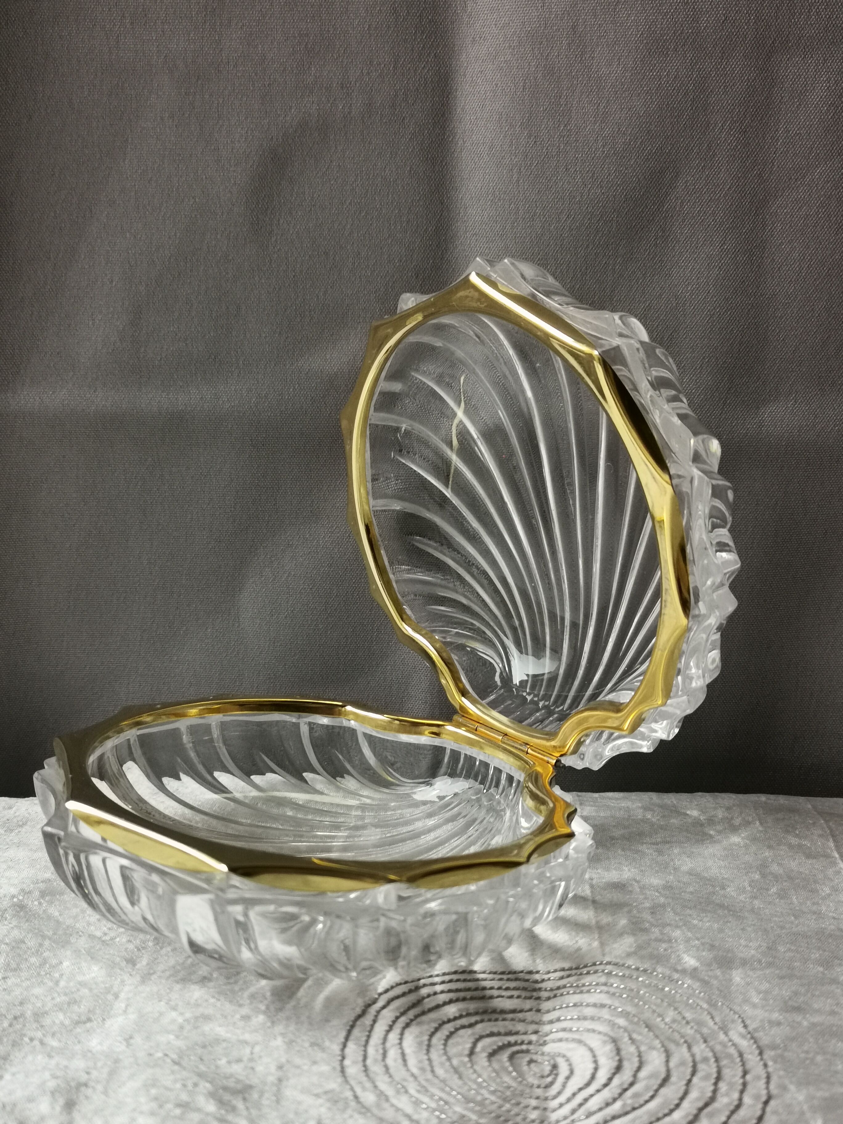 Candy "Shell" in Baccarat Crystal