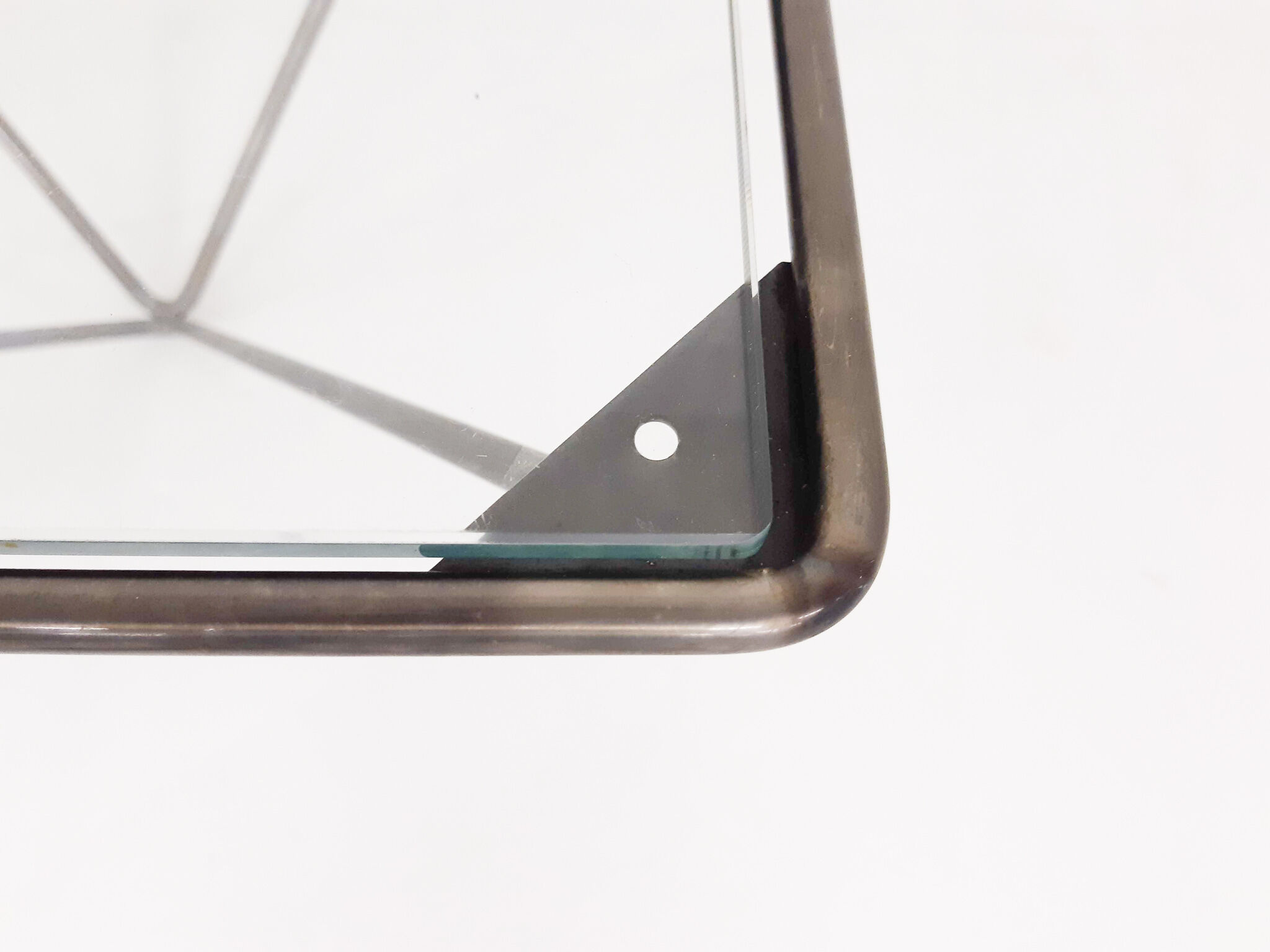 Minimalistic coffee table