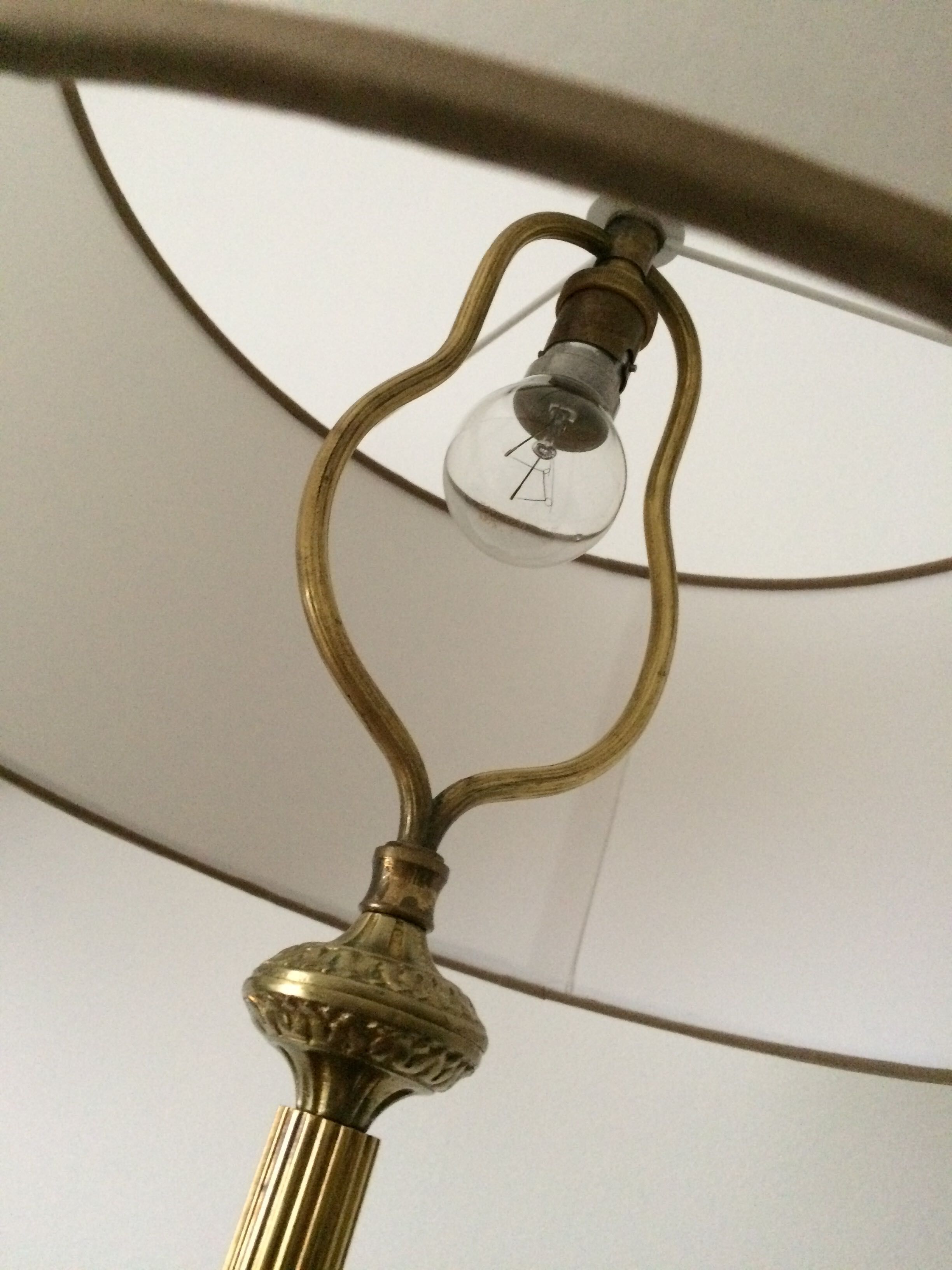 Lampadaire ancien néoclassique