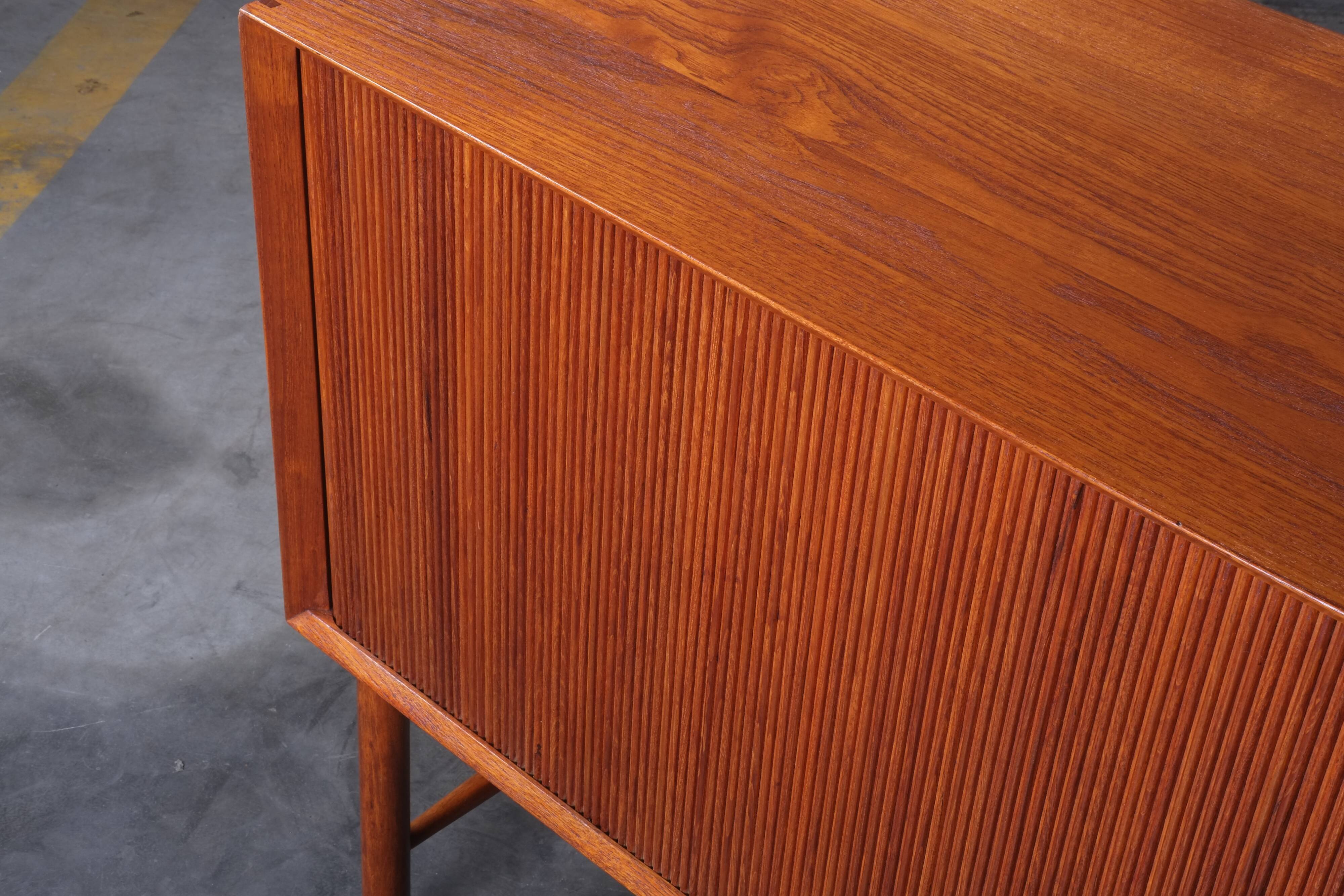 Peter Hvidt & Orla Mølgaard Nielsen sideboard