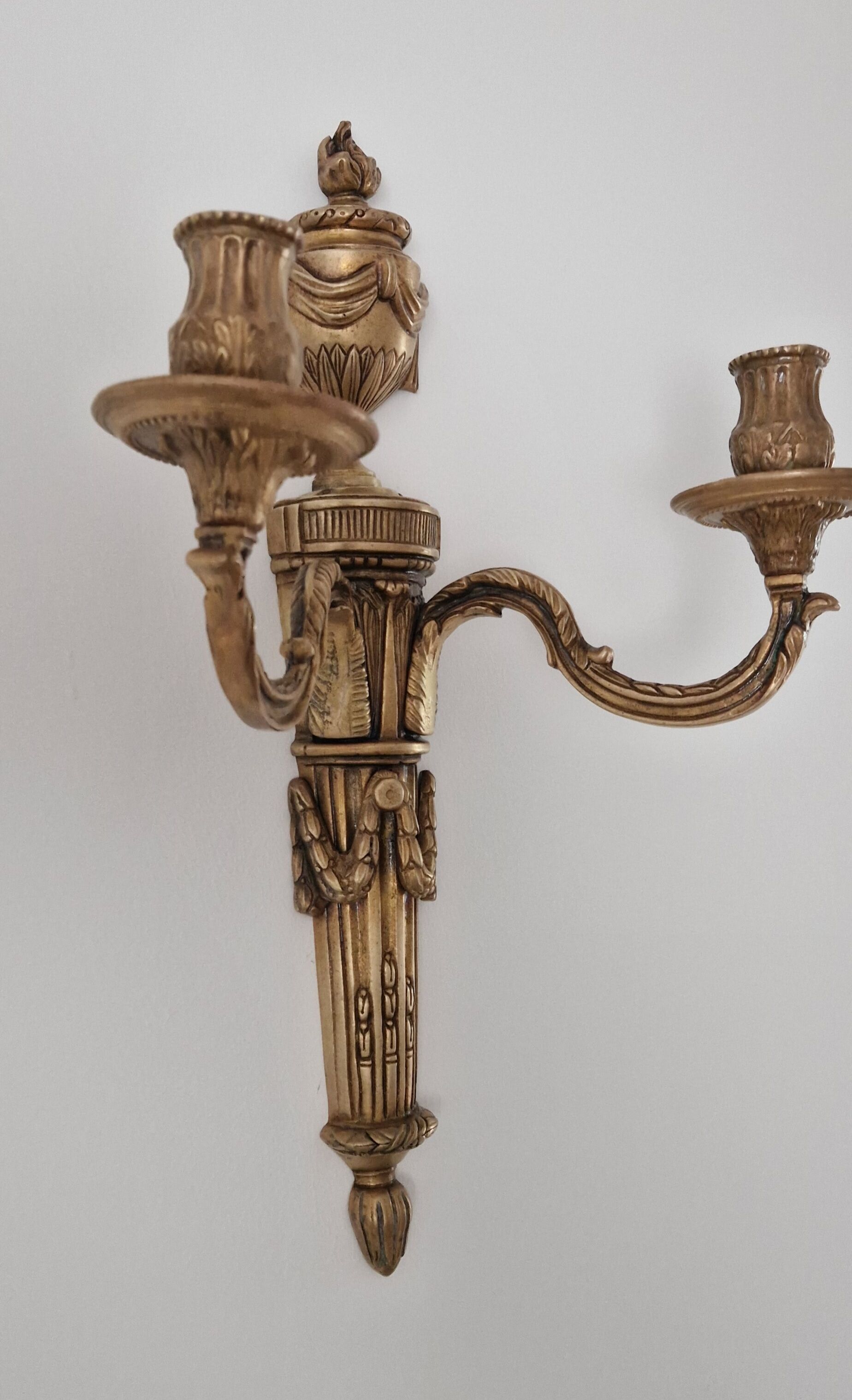 Napoleon III era bronze wall lamp