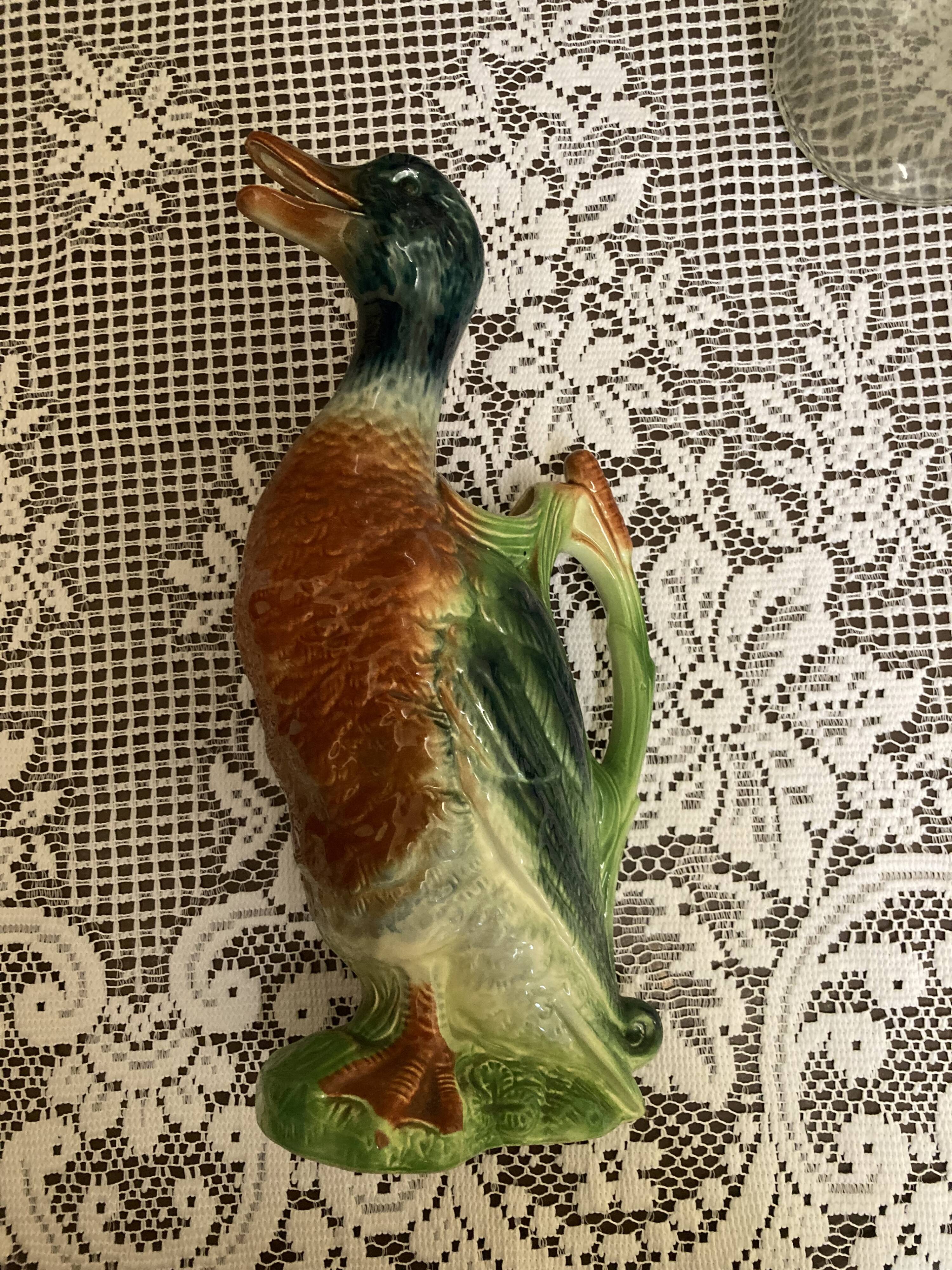 pichet en faïence