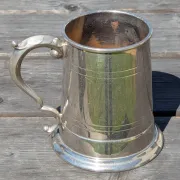 Half-pint beer tankard, silver-plated copper, handle, England, pub.