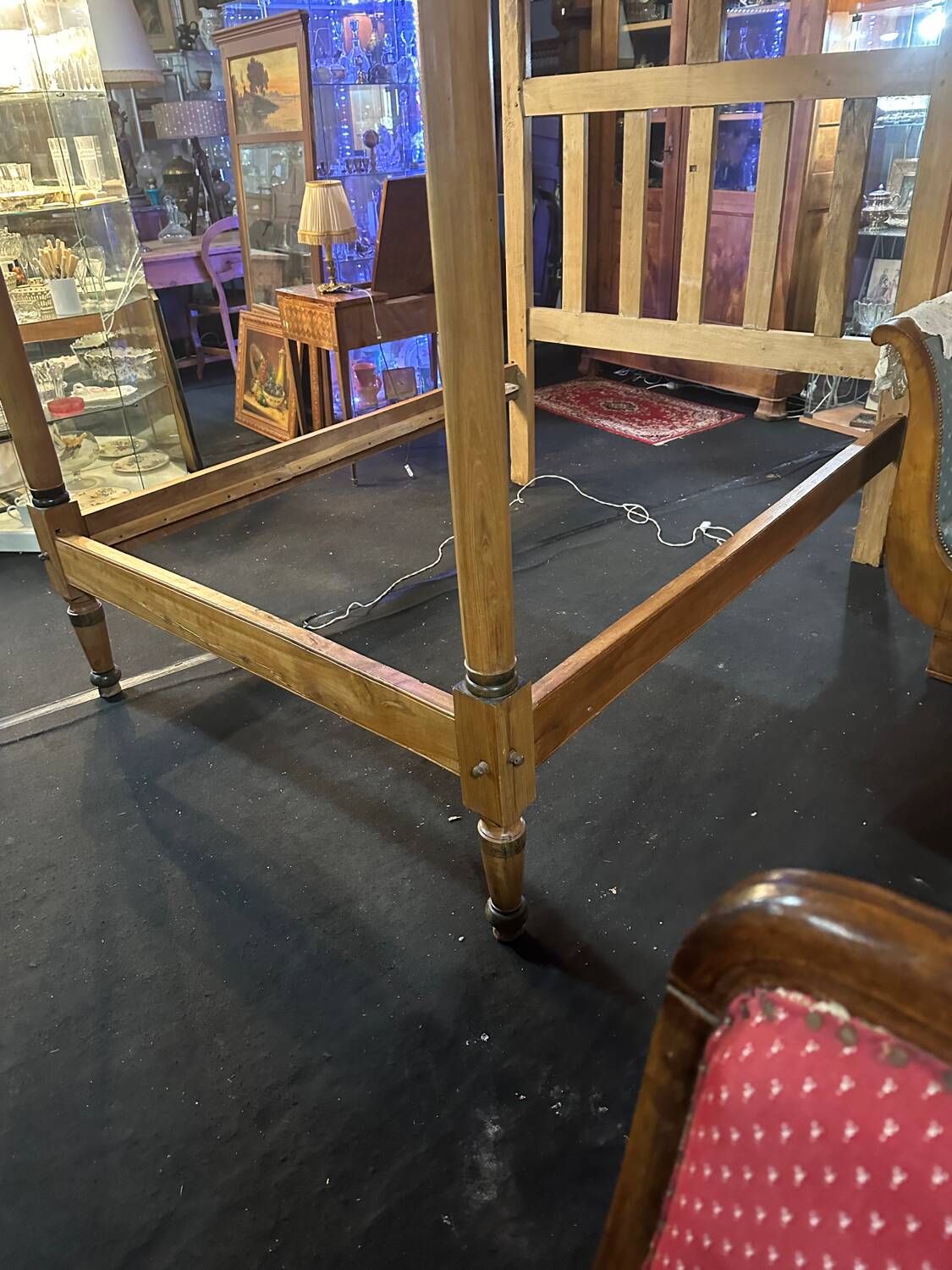 Four-poster bed