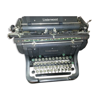 Underwood typewriter