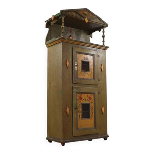 Armoire ancienne peinte