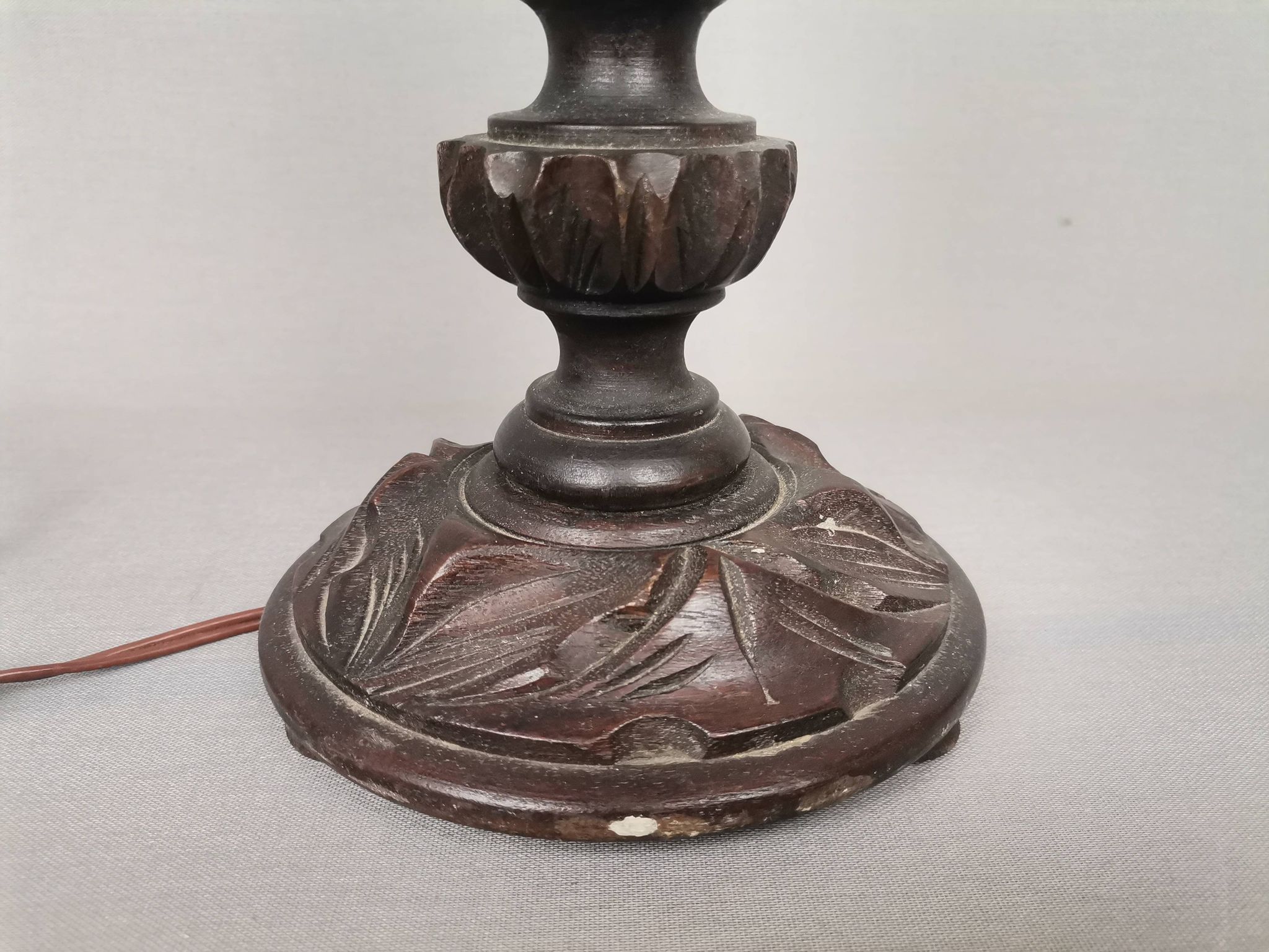 Large wooden table lamp with Glass lampshade