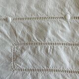 Drap ancien en lin brodé