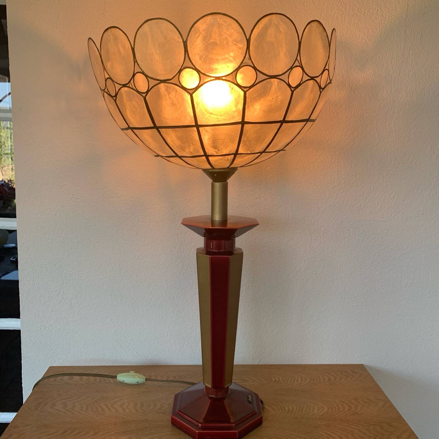 ▪️Vintage Lamp Le Dauphin Ceramic Bordeaux and Gold and Mother-of-pearl Lampshade Art Deco