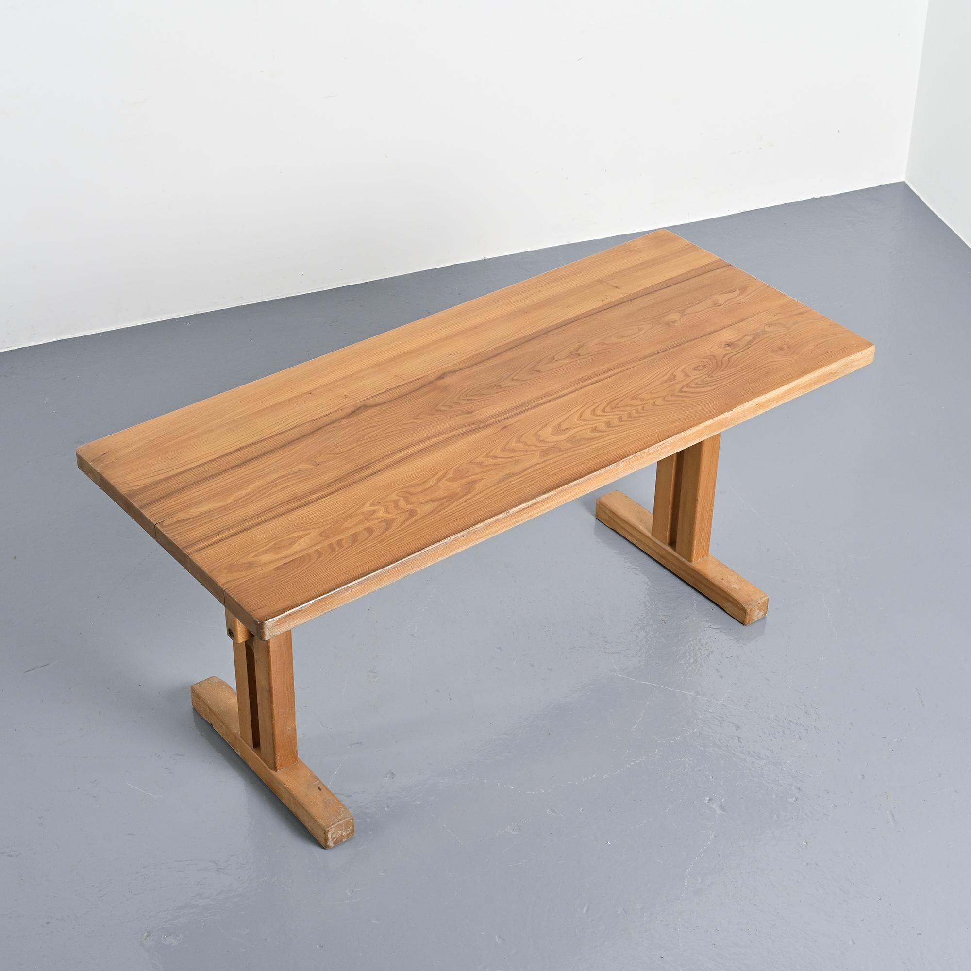 Dining table in solid elm, Les Arcs, France.