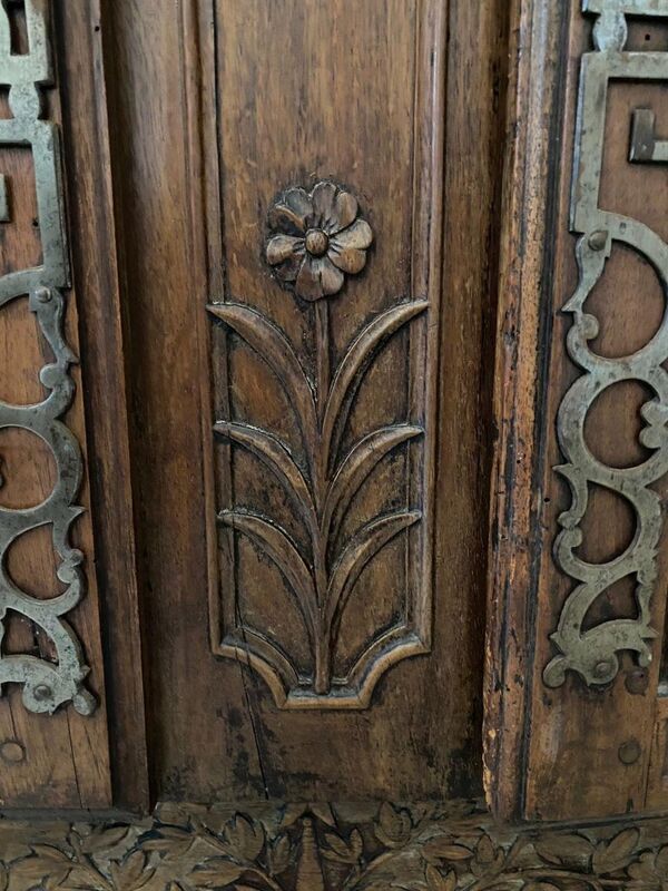 Armoire provençale, époque Louis XV, XVIIIème siècle