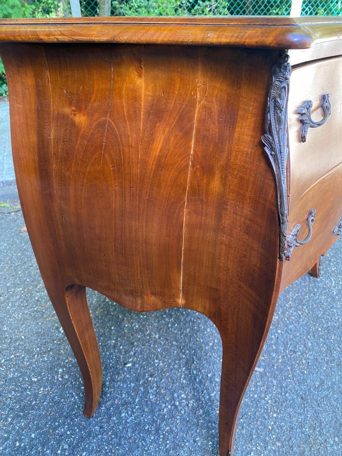 Vintage Louis XV commode in light solid wood, France 1920.