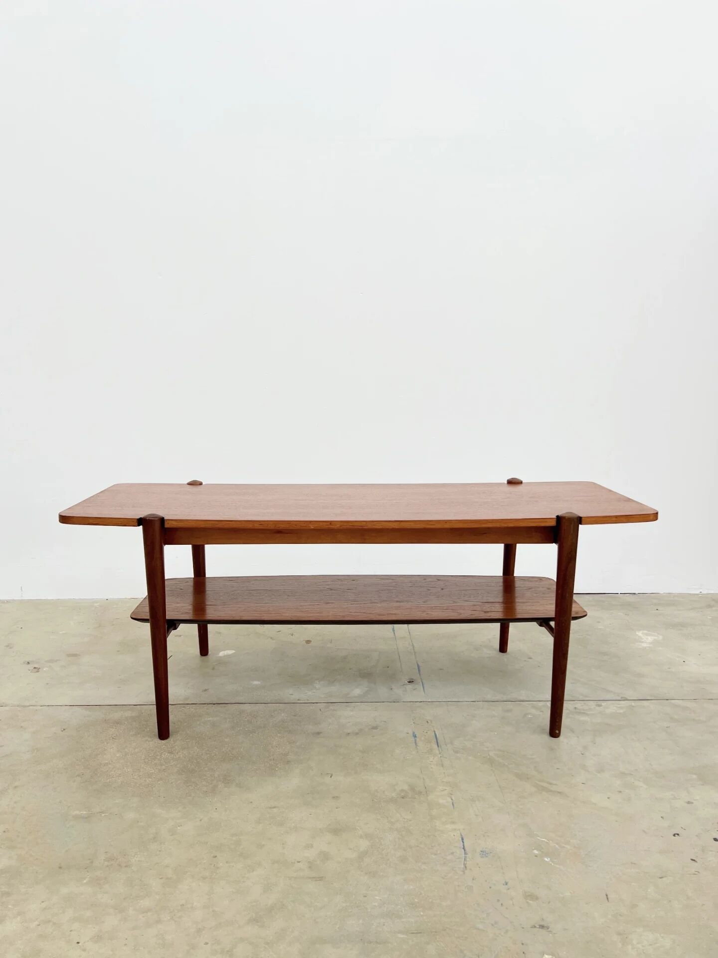 Teak coffee table with reversible top — Louis Van Teeffelen for Webe