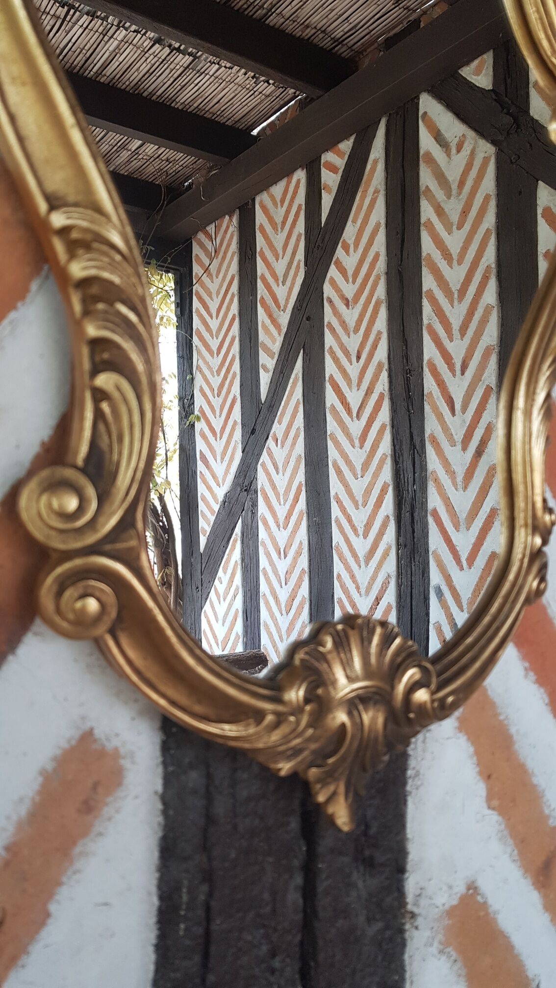 Baroque mirror style gilded rocaille