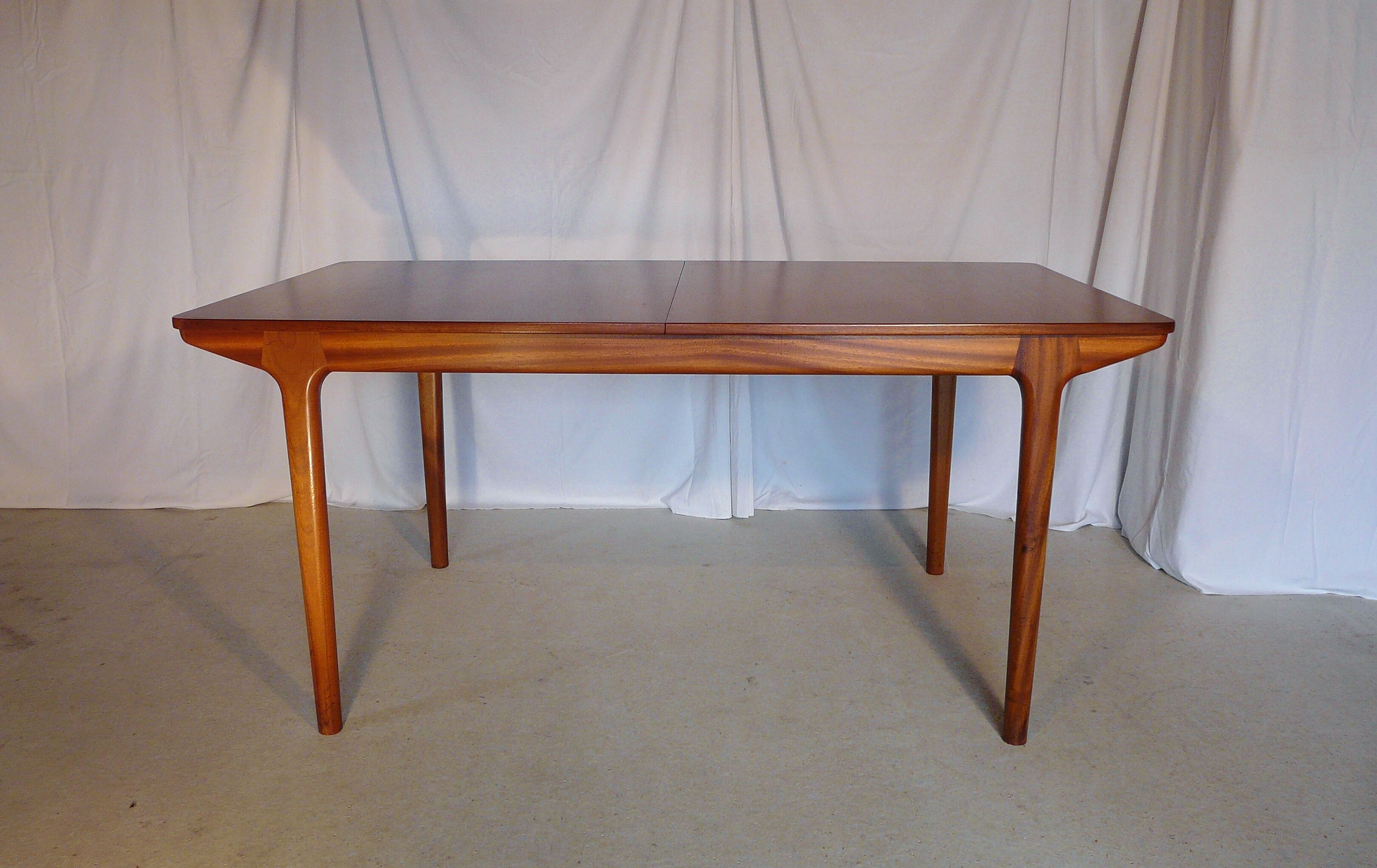 Extendable table set and six Scandinavian Teak Mc Intosh chairs