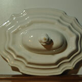 Vegetable soup tureen lid Moustiers 18th century South France