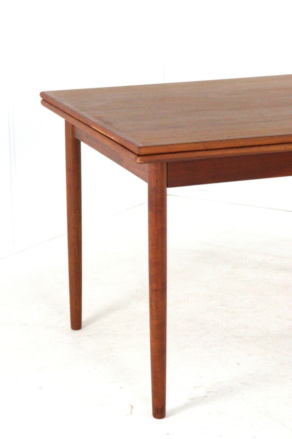Table à manger rectangulaire extensible danoise 'Gimlinge' en teck - restaurée