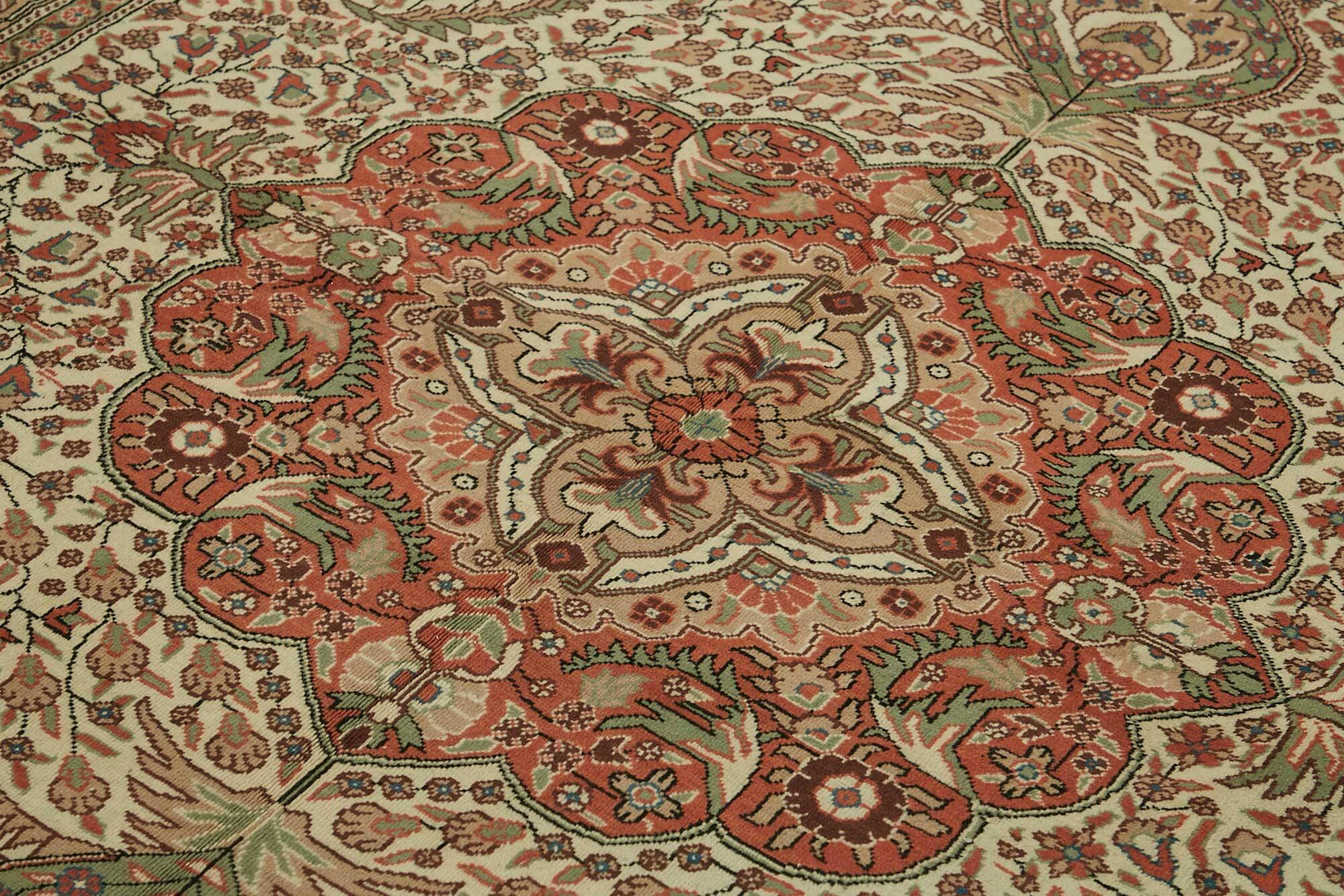 Turkish Wool Vintage Kayseri Rug 205 cm x 286 cm